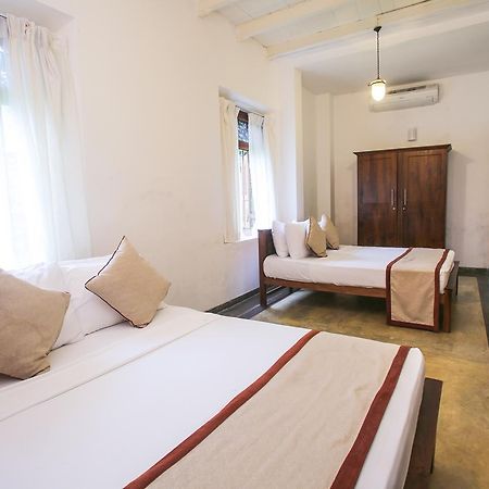 Villa Indrasiriya Ahangama Esterno foto