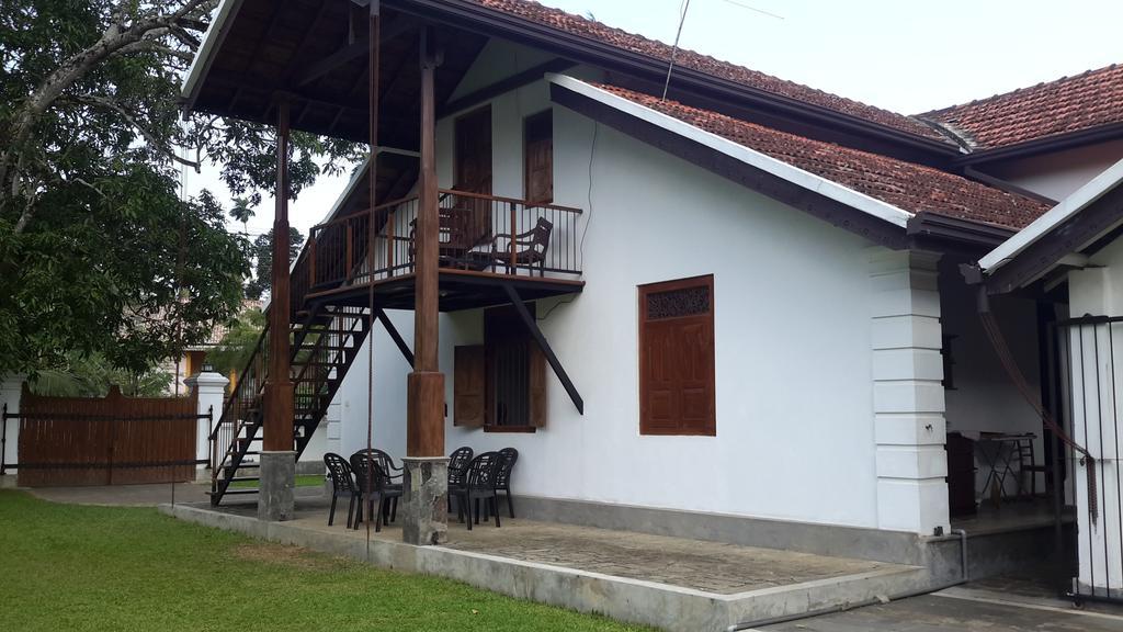 Villa Indrasiriya Ahangama Esterno foto